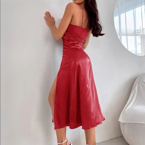 Chic Satin Button Detail Cami dress bodycon - Picture 9 of 16